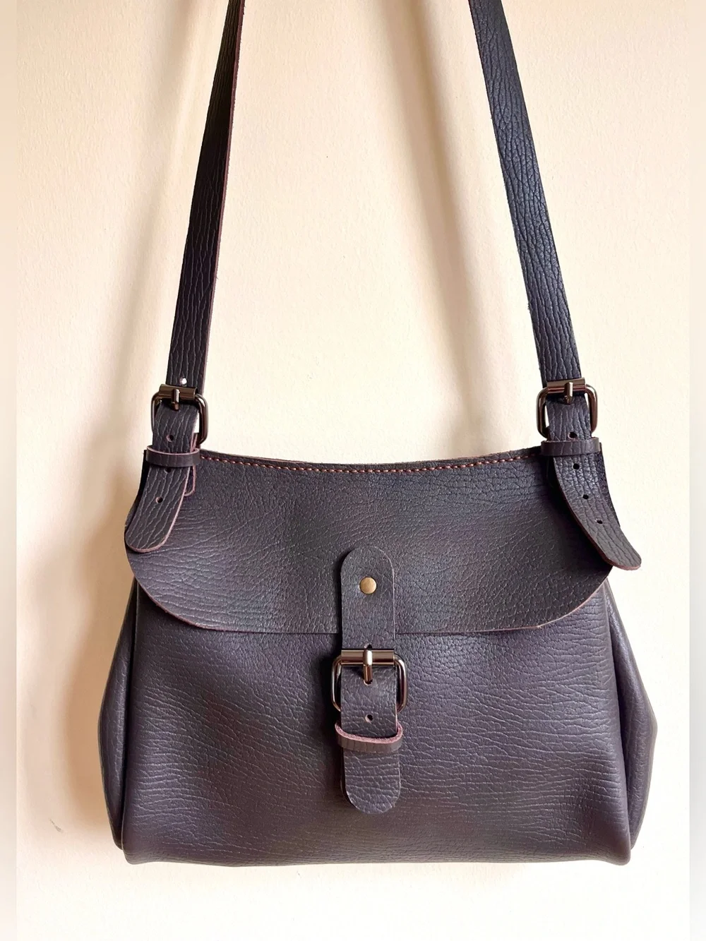 Everyday Pebbled Leather Crossbody Bag - Dark Brown Brand New - Picture 6 of 17